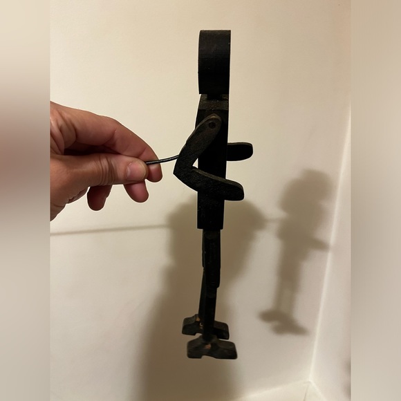 1920S DANCING LITTLE BLACK SAMBO (WOOD / METAL) TUXEDO PUPPET-FIGURE W/ POLE - Picture 3 of 3